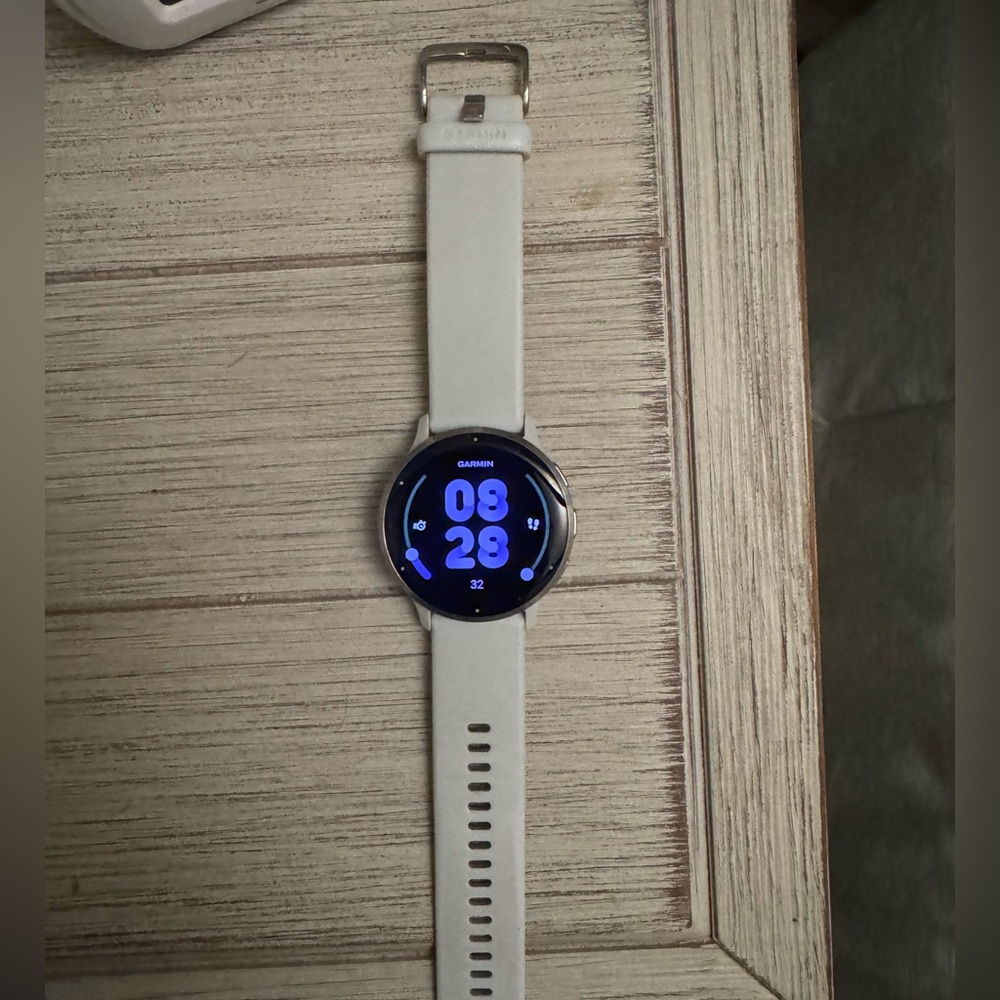 Garmin Venu 3. Great condition.